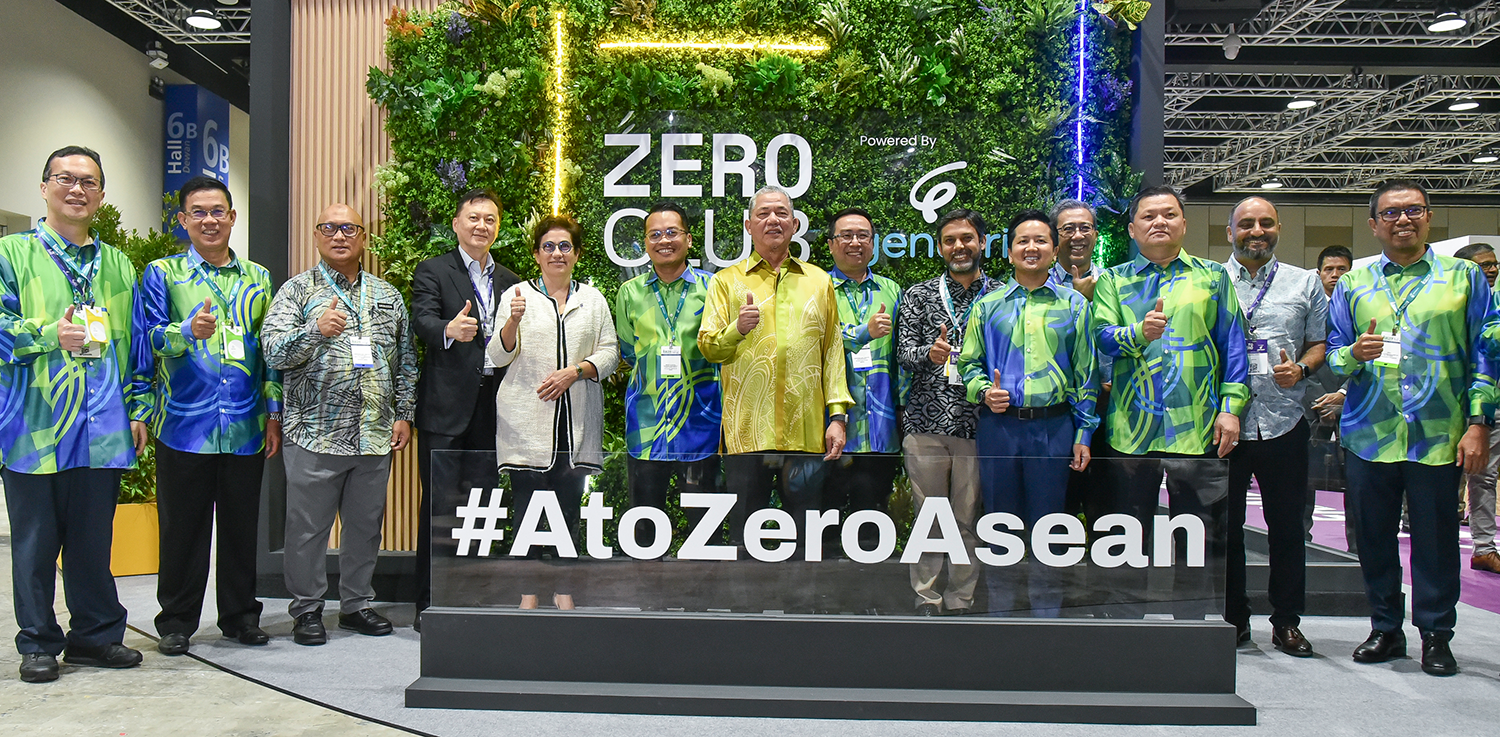 Deputy Prime Minister of Malaysia, YAB Dato' Sri Haji Fadillah bin Haji Yusof visiting AtoZero ASEAN after launching IGEM 2023 at the Opening Ceremony on 5 October 2023 in partnership with Constellar.